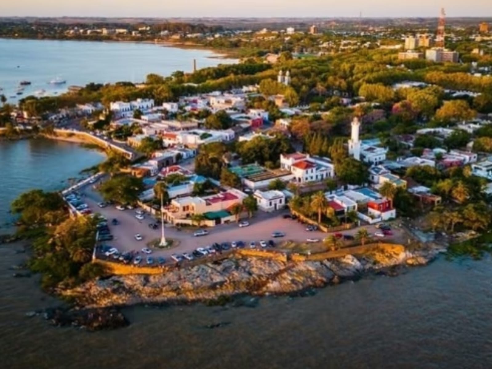 Colonia busca captar inversiones por USD 600 millones y seducir a argentinos para que crucen el Río de la Plata