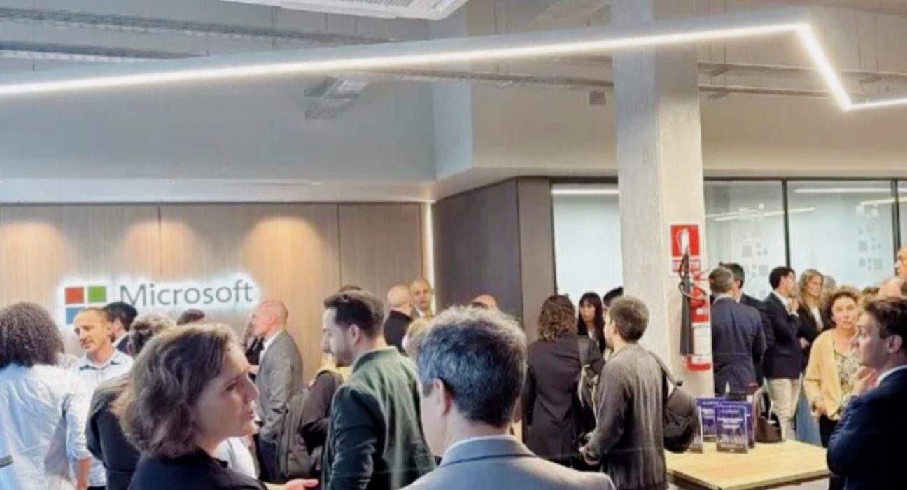 Salto se proyecta en inteligencia artificial tras participación en lanzamiento de AI for Good en Montevideo