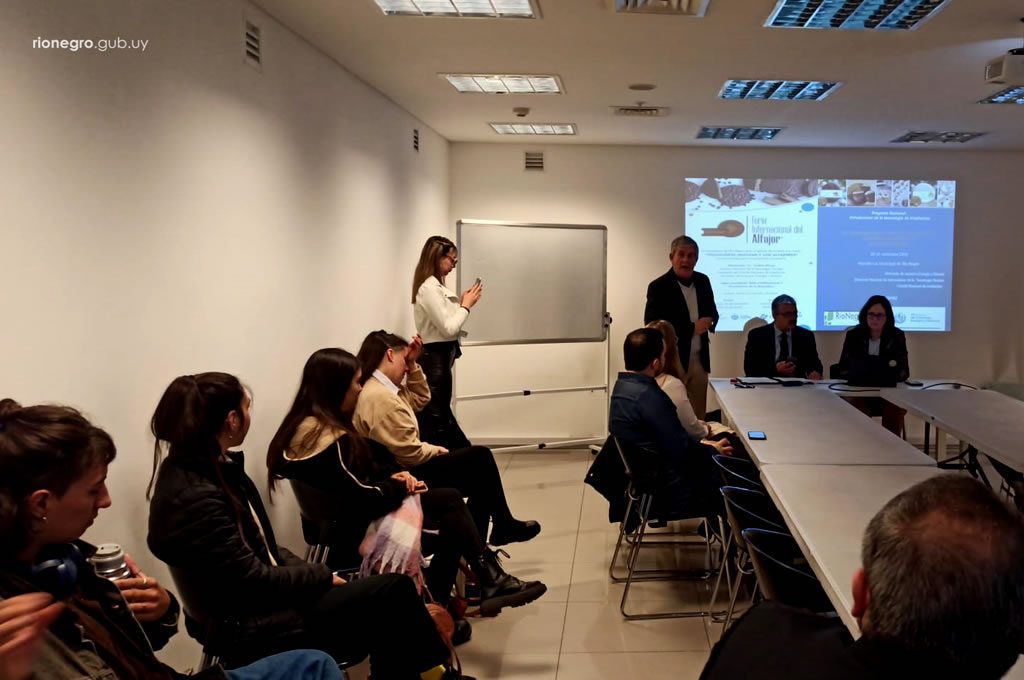 Charla sobre "Tecnología nuclear y los alfajores"